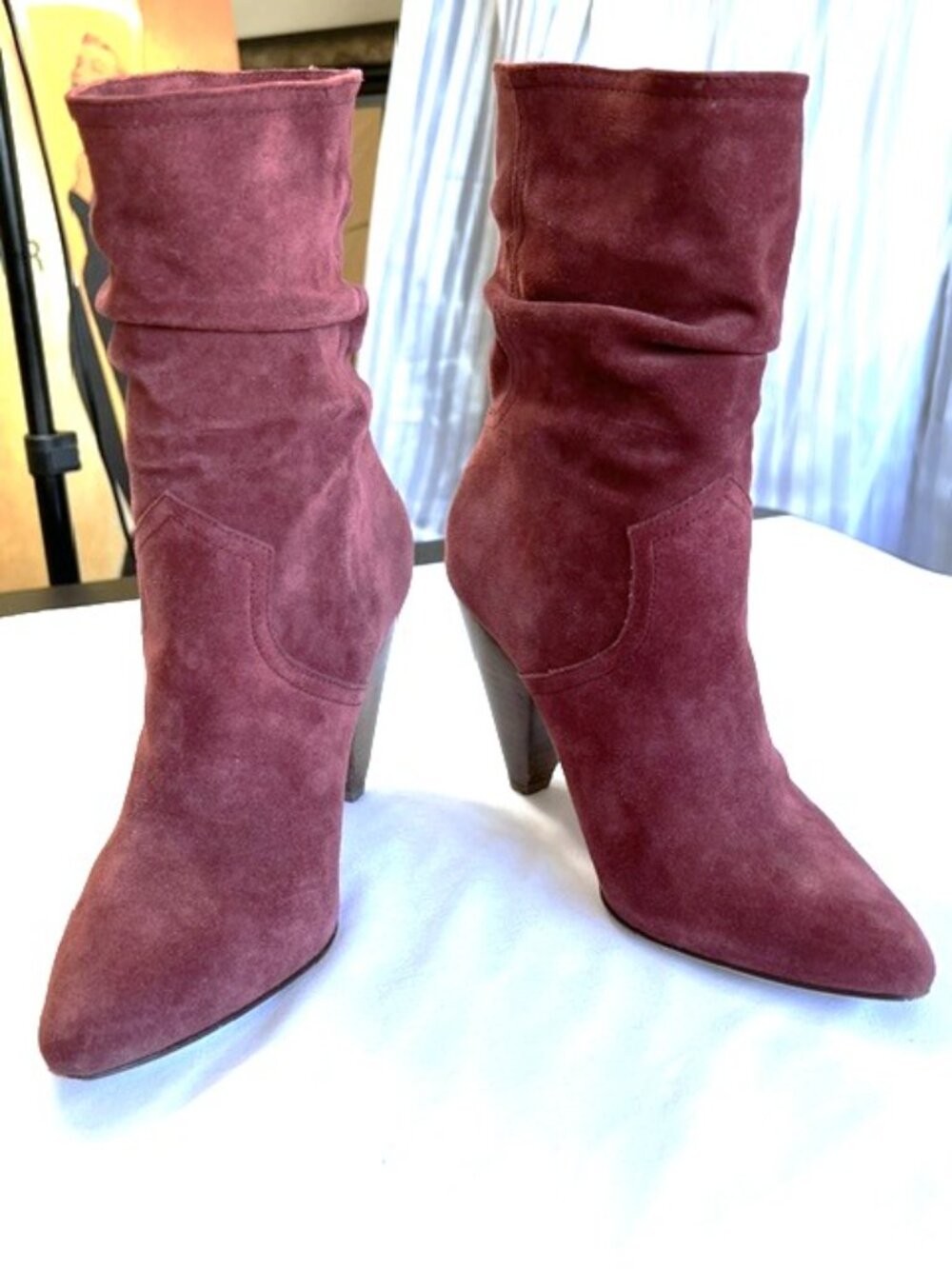 Joie Gabbissy Slouch Suede Bootie Sz 6.5 EUC
